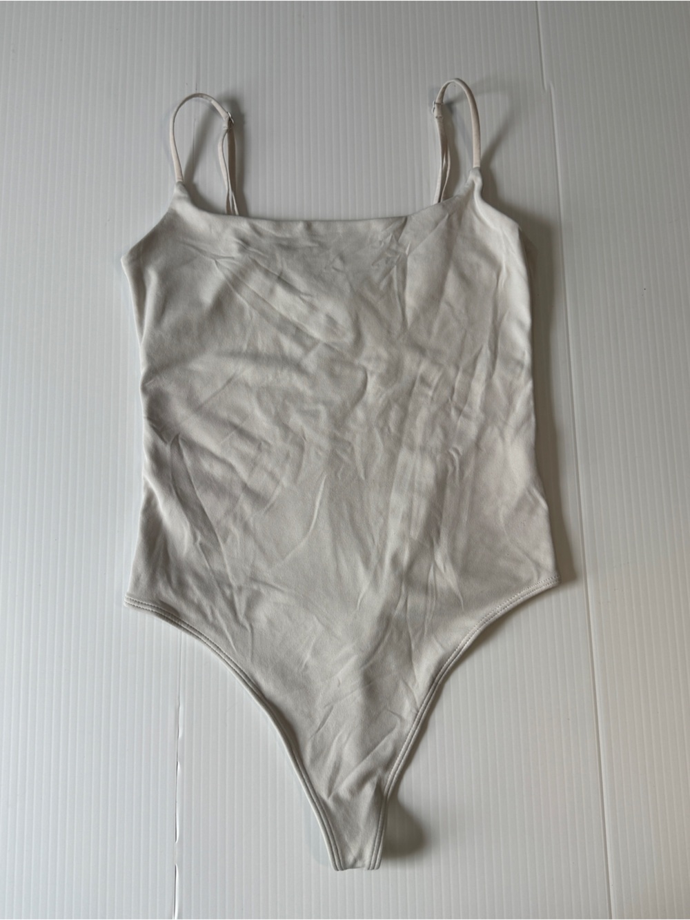Aritzia Babaton White Square Neck Bodysuit Minimalist Clean Girl Ballet Y2K S